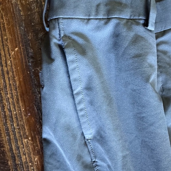 Nike Gray Casual Shorts with Belt Loops - Picture 2 of 5